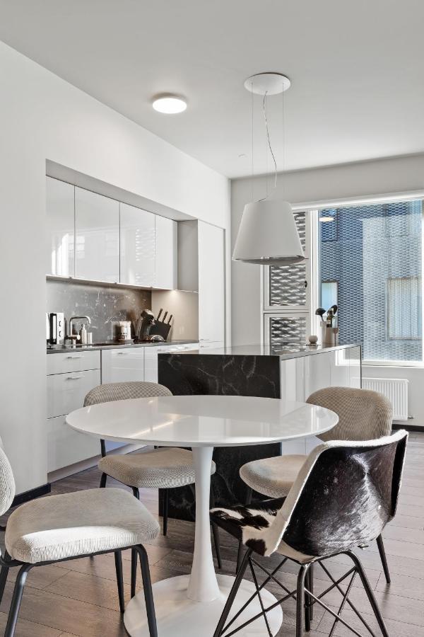 Cozy Lux 2Br & 2Ba City Center With Free Parking Рейкявик Екстериор снимка